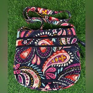 Vera Bradley Paisley Triple Zip Hipster